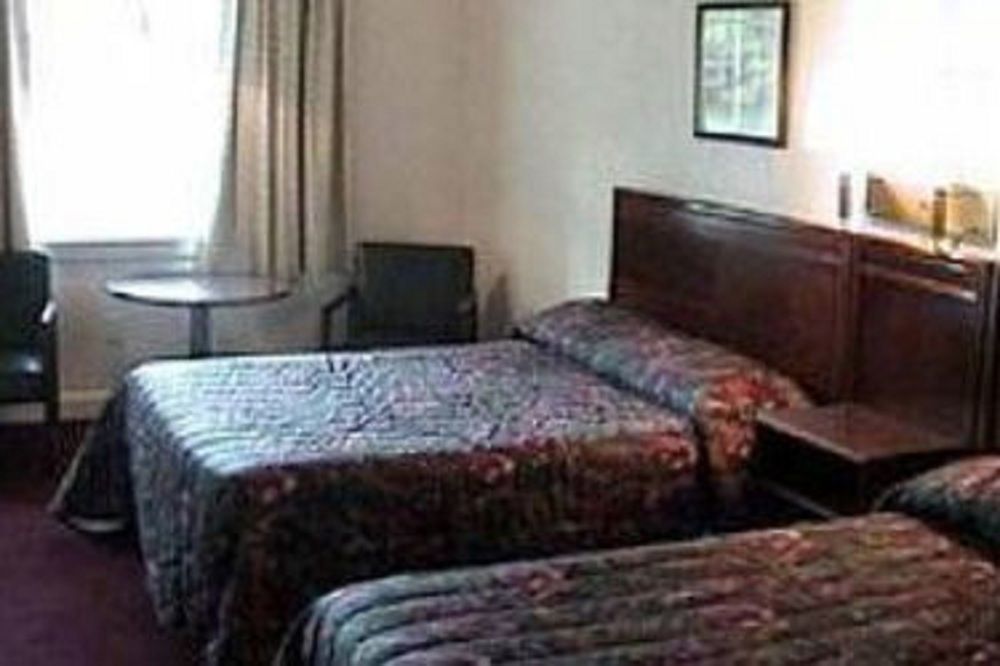 Bassett Motel Уилямсбърг Стая снимка