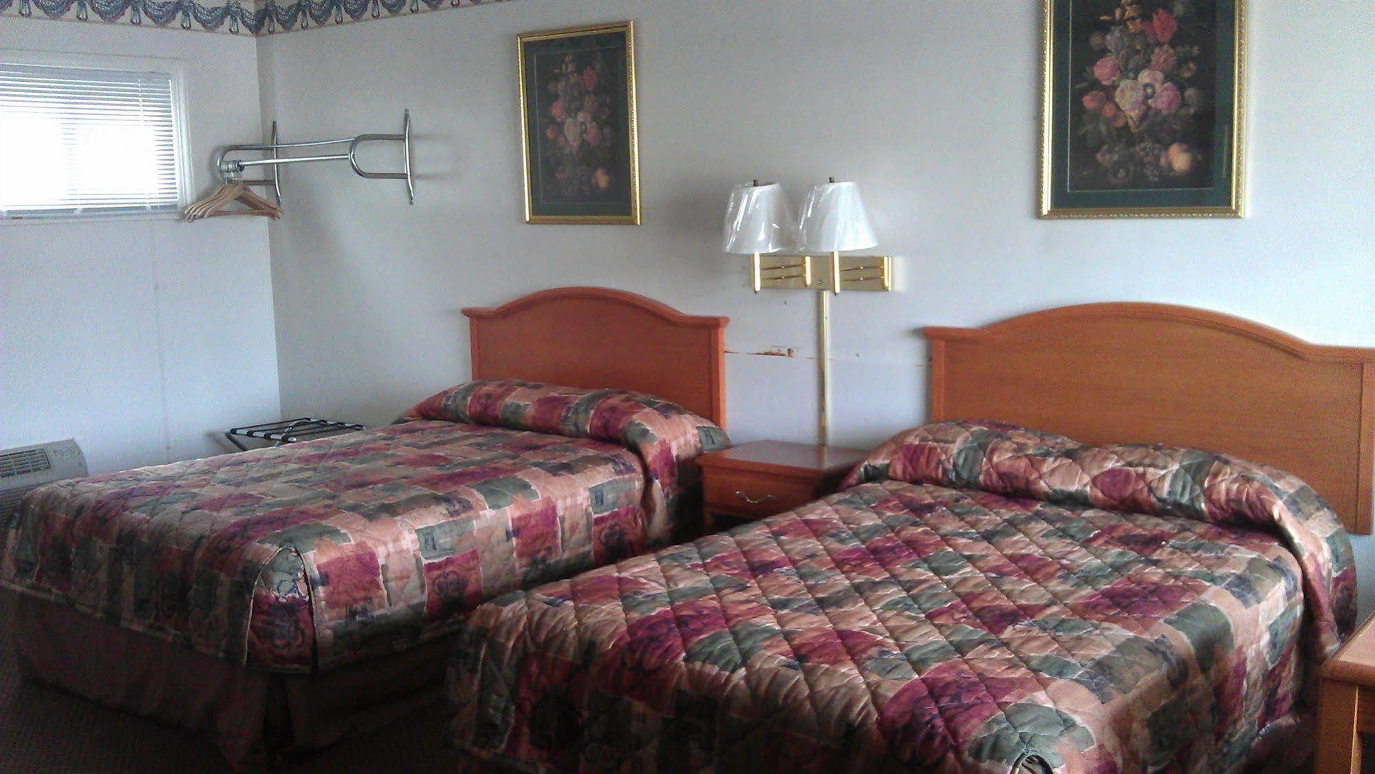 Bassett Motel Уилямсбърг Екстериор снимка